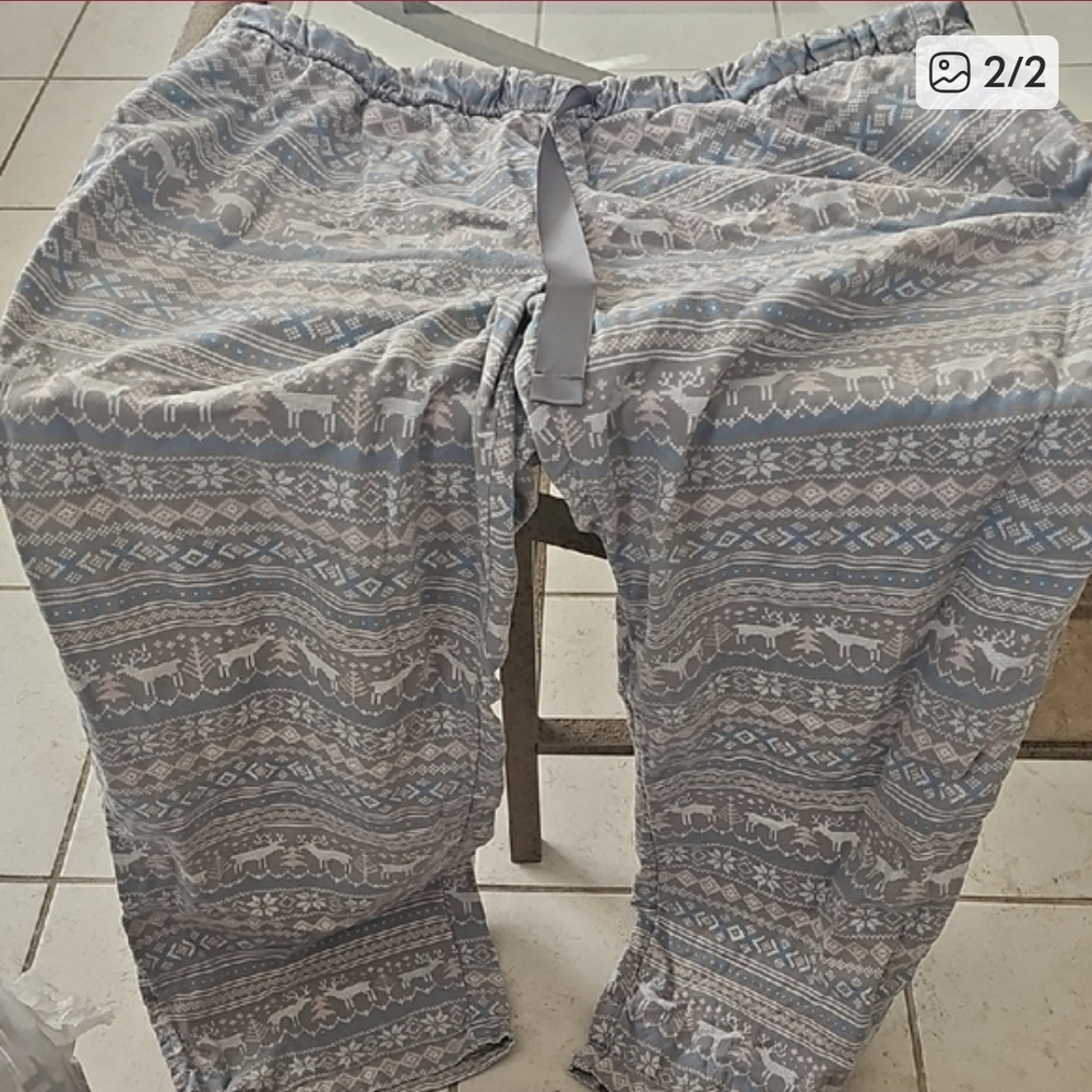 Magellan Outdoors Blue and Gray Patterned Pajama Pants